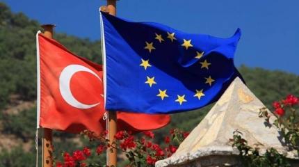 Польша публично поддержала вступление Турции в ЕС без решения Брюсселя Польша публично поддержала вступление Турции в ЕС без решения Брюсселя