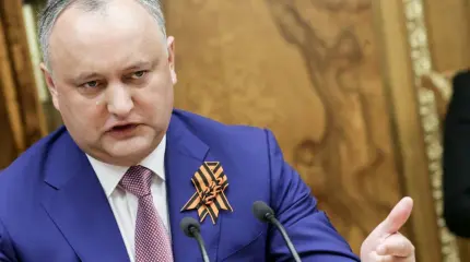 Додона отстранили с должности Президента Молдовы Додона отстранили с должности Президента Молдовы