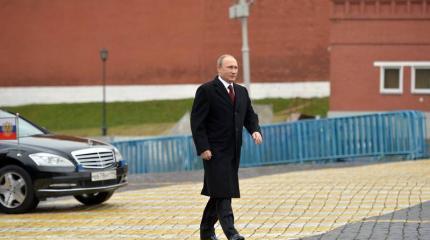 Владимир Путин не собирается вмешиваться во внутренние дела Сирии Владимир Путин не собирается вмешиваться во внутренние дела Сирии