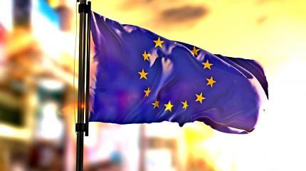 Евросоюз «пожирает» своих: Брюссель и Сорос набросились на Венгрию Евросоюз «пожирает» своих: Брюссель и Сорос набросились на Венгрию