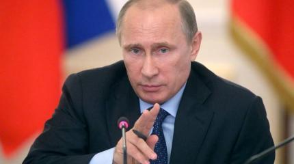 Путин поручил правительству повысить безопасность полетов Путин поручил правительству повысить безопасность полетов