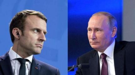 Charlie Hebdo унизил Макрона перед Путиным Charlie Hebdo унизил Макрона перед Путиным