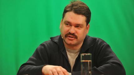Салин объяснил, почему суд рассмотрит только одну версию крушения МН17 Салин объяснил, почему суд рассмотрит только одну версию крушения МН17
