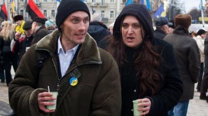 Львовянка в красках рассказала, что Европа вытворяет с «украинским быдлом» Львовянка в красках рассказала, что Европа вытворяет с «украинским быдлом»