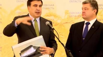 Саакашвили: Порошенко трижды предлагал мне быть премьером Украины Саакашвили: Порошенко трижды предлагал мне быть премьером Украины