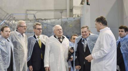 Всеукраинский секонд-хенд распространился на ядерные технологии