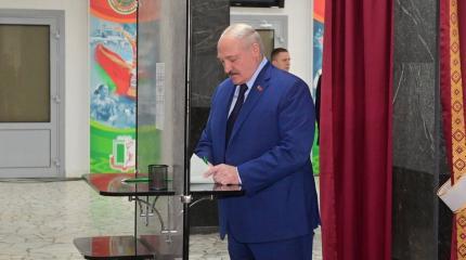 В Белоруссии завершен референдум по поправкам в Конституцию В Белоруссии завершен референдум по поправкам в Конституцию