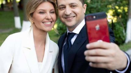 Страна в смартфоне Владимира Зеленского Страна в смартфоне Владимира Зеленского