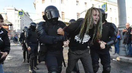 Политизация молодежи: почему политика в университетах опасна Политизация молодежи: почему политика в университетах опасна