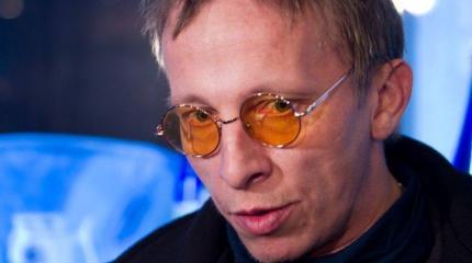 Иван Охлобыстин поддержал призыв к Путину «врубить вертикальный лифт» Иван Охлобыстин поддержал призыв к Путину «врубить вертикальный лифт»