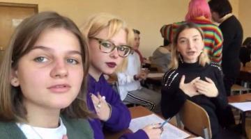 Потерянное поколение: по школам Украины прокатился деструктивный флеш-моб