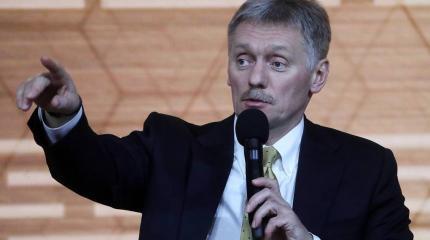 Песков предложил задать вопрос о заказчиках убийства Немцова Путину