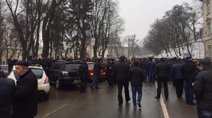 Разъяренные силовики вышли на улицы Киева и Львова: Порошенко – просто ноль Разъяренные силовики вышли на улицы Киева и Львова: Порошенко – просто ноль