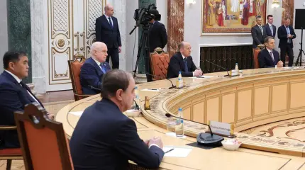 За Украиной в качестве плацдарма против России Запад подтягивает Молдавию За Украиной в качестве плацдарма против России Запад подтягивает Молдавию