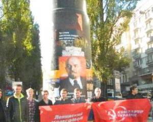 Фашизм начинается  с антикоммунизма