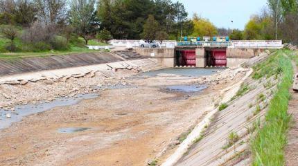 Сколько времени Крым без воды продержится? Сколько времени Крым без воды продержится?