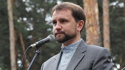 Память отшибло: Кто призывает украинцев отказаться от родных в России? Память отшибло: Кто призывает украинцев отказаться от родных в России?