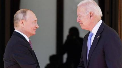 Встречи Байдена и Путина на Бали исключать нельзя Встречи Байдена и Путина на Бали исключать нельзя