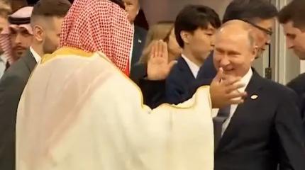 "Конец Трампа": Саудиты уходят к Путину и закупают баллистику у Китая?