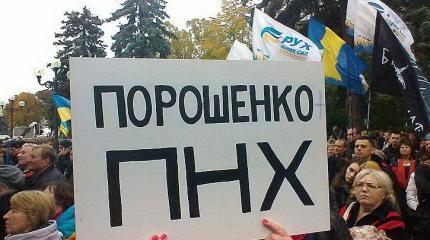 К Майдану готов: митингующим объяснили, зачем в центре Киева гаубицы К Майдану готов: митингующим объяснили, зачем в центре Киева гаубицы