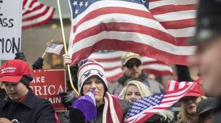 Протянем восставшей Америке грабли помощи Протянем восставшей Америке грабли помощи