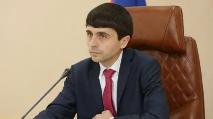 Власти Крыма назвали патриотичным поступок певицы Земфиры на концерте Власти Крыма назвали патриотичным поступок певицы Земфиры на концерте