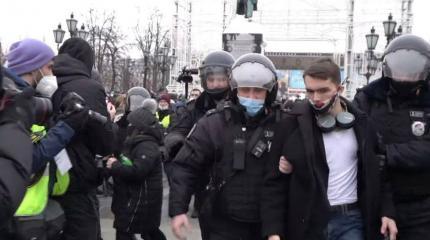 ЕС призвали ввести санкции за действия полиции РФ против протестующих