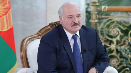 Лукашенко должен обезопасить Белоруссию от резкой смены политического курса Лукашенко должен обезопасить Белоруссию от резкой смены политического курса