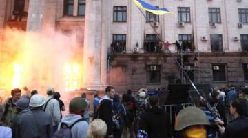 Зачем им это нужно было: «Canal +» показал фильм о масках украинской революции