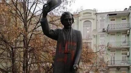 Что сдерживает украинских нацистов от погромов Что сдерживает украинских нацистов от погромов