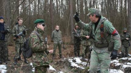 В "Правом секторе" рассказали о подпольной деятельности россиян, арестованных СБУ В "Правом секторе" рассказали о подпольной деятельности россиян, арестованных СБУ