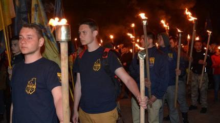 Нацизм питается равнодушием Нацизм питается равнодушием