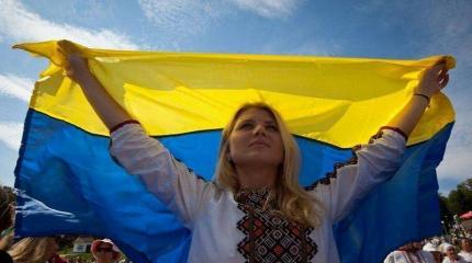 Кому помогает ругань в адрес обобщенных «украинцев»? Кому помогает ругань в адрес обобщенных «украинцев»?