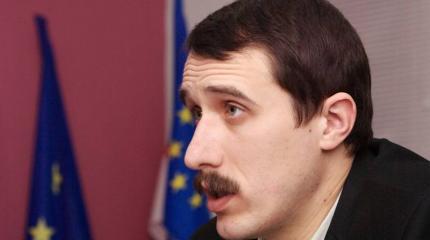 Павел Северинец призывает раздать белорусам оружие для защиты от России