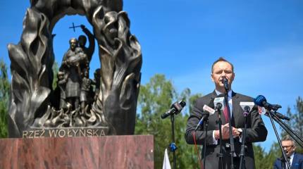 Фиги в карманах, или Польша повышает ставки в «дружбе» с Украиной Фиги в карманах, или Польша повышает ставки в «дружбе» с Украиной
