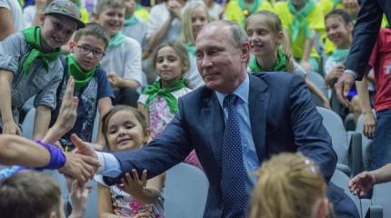 Российский писатель-русофоб недоволен тем, что Путин считается с мнением на
