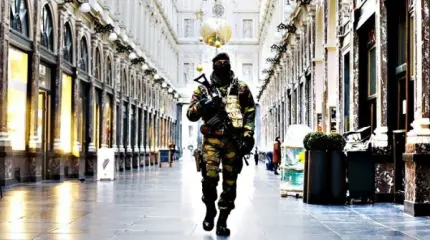 Услуги террориста: в Германии беженец попросил у ИГ €180 тысяч на теракты Услуги террориста: в Германии беженец попросил у ИГ €180 тысяч на теракты