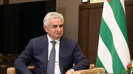 Кремль вмешался в госпереворот Абхазии: Хаджимбу списали со счетов Кремль вмешался в госпереворот Абхазии: Хаджимбу списали со счетов