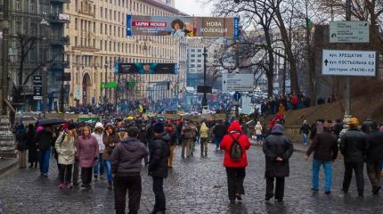 Верим, вновь зацветут киевские каштаны. Быстрее бы уже…