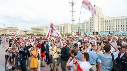 Запад вовсю работал с Белоруссией, но в Минске это предпочитали не видеть Запад вовсю работал с Белоруссией, но в Минске это предпочитали не видеть