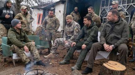 Скандал вокруг Зеленского и нацистов - завеса для распродажи страны