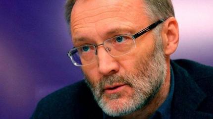 Михеев: Кравчук при ГКЧП сделал технологичное сальто со сменой тапочек Михеев: Кравчук при ГКЧП сделал технологичное сальто со сменой тапочек