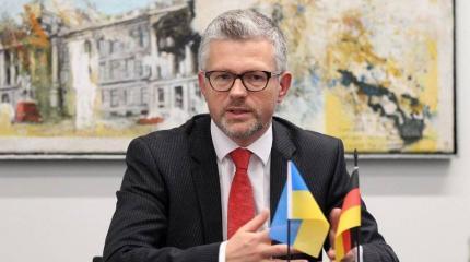 Беспредел киевского дипломатического быдла в Берлине Беспредел киевского дипломатического быдла в Берлине