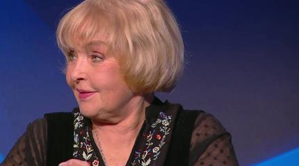 Советская актриса Роговцева высказалась об Украине на глазах у Порошенко Советская актриса Роговцева высказалась об Украине на глазах у Порошенко