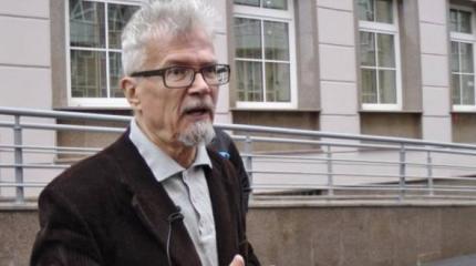 Эдуард Лимонов: Крымские заявления Порошенко – это пыль в глаза Эдуард Лимонов: Крымские заявления Порошенко – это пыль в глаза