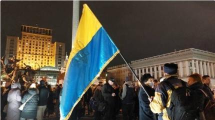 Киев отметил годовщину Майдана: Офис президента пытались штурмовать Киев отметил годовщину Майдана: Офис президента пытались штурмовать