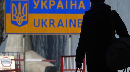 Треть украинских граждан мечтает свалить и без указов Путина