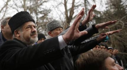 Чудовищная ложь Чубарова - как татары заливали Крым кровью до 2014 года