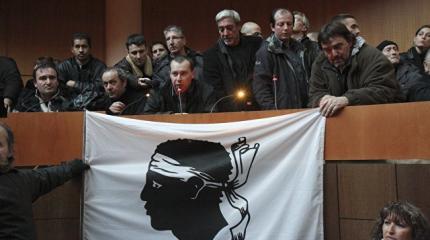 Корсиканский выбор: за кого во Франции проголосуют друзья Новороссии Корсиканский выбор: за кого во Франции проголосуют друзья Новороссии