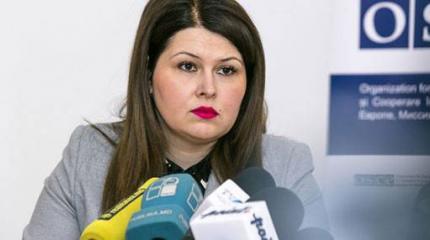 Вице-премьер Молдавии Кристина Лесник напомнила о войне с Россией Вице-премьер Молдавии Кристина Лесник напомнила о войне с Россией